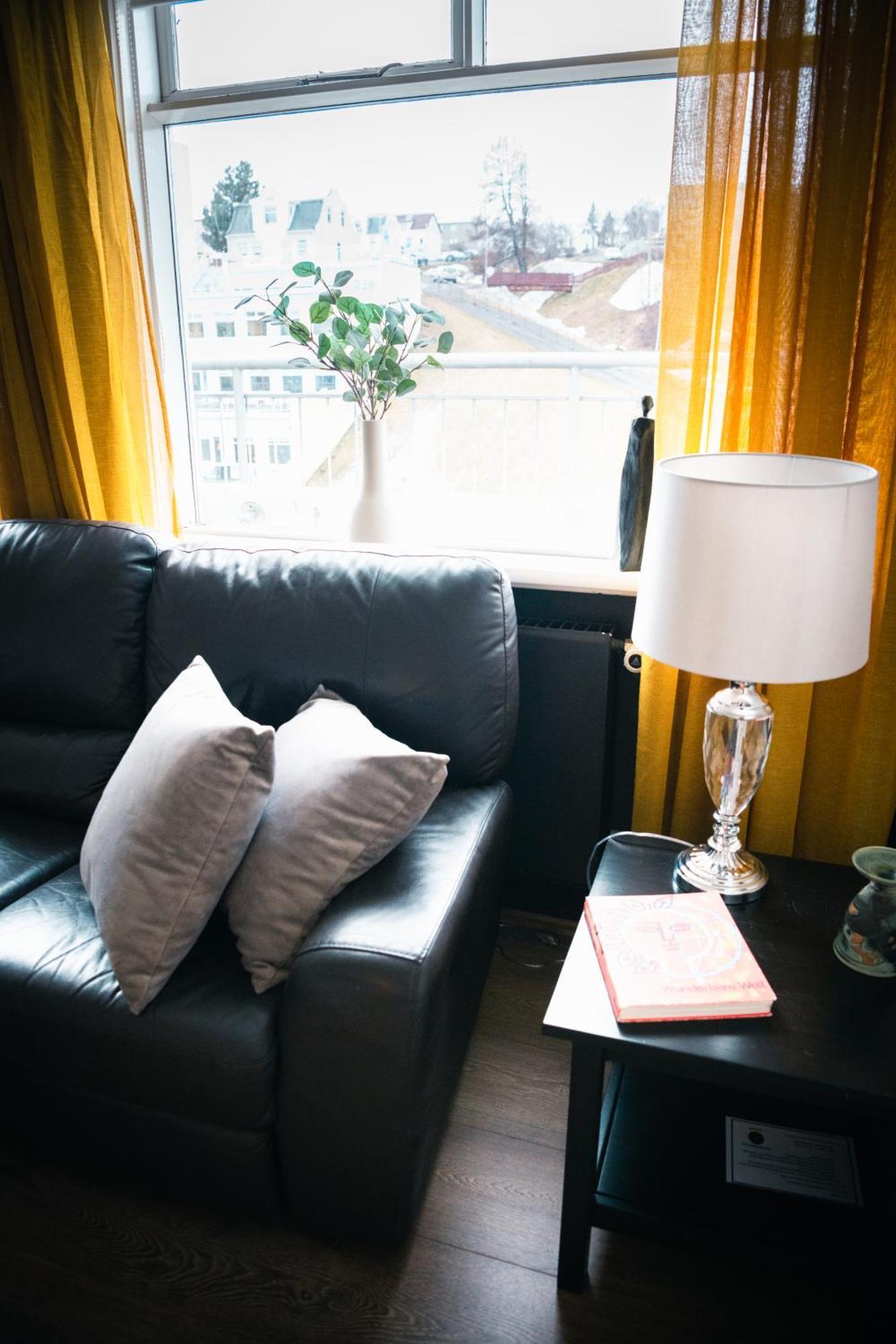 Apotek Guesthouse Акурейри Екстериор снимка
