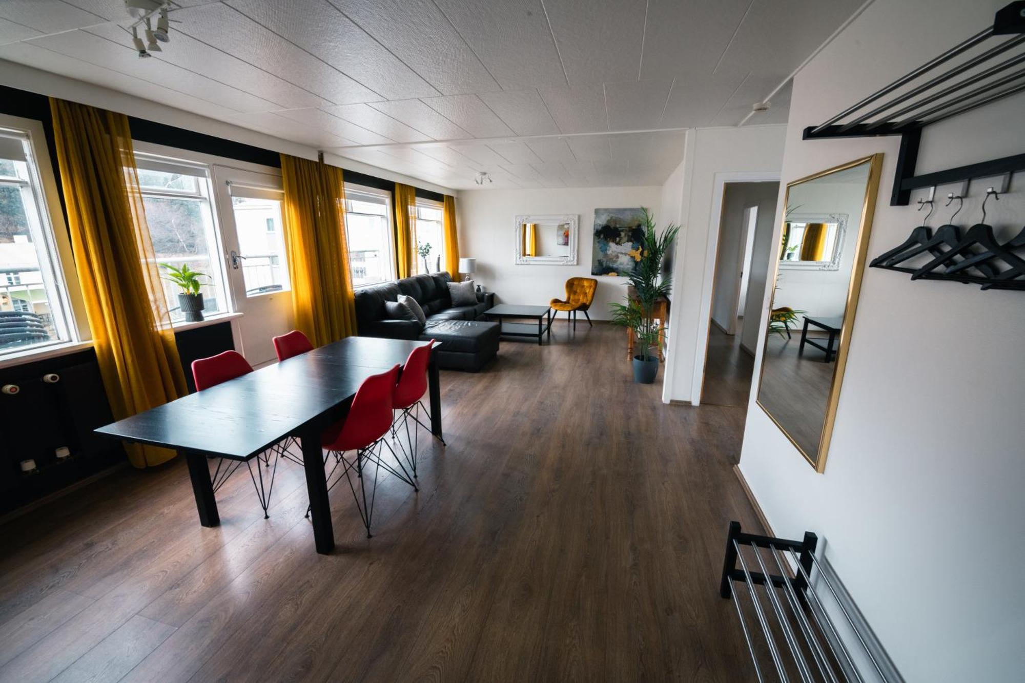 Apotek Guesthouse Акурейри Екстериор снимка