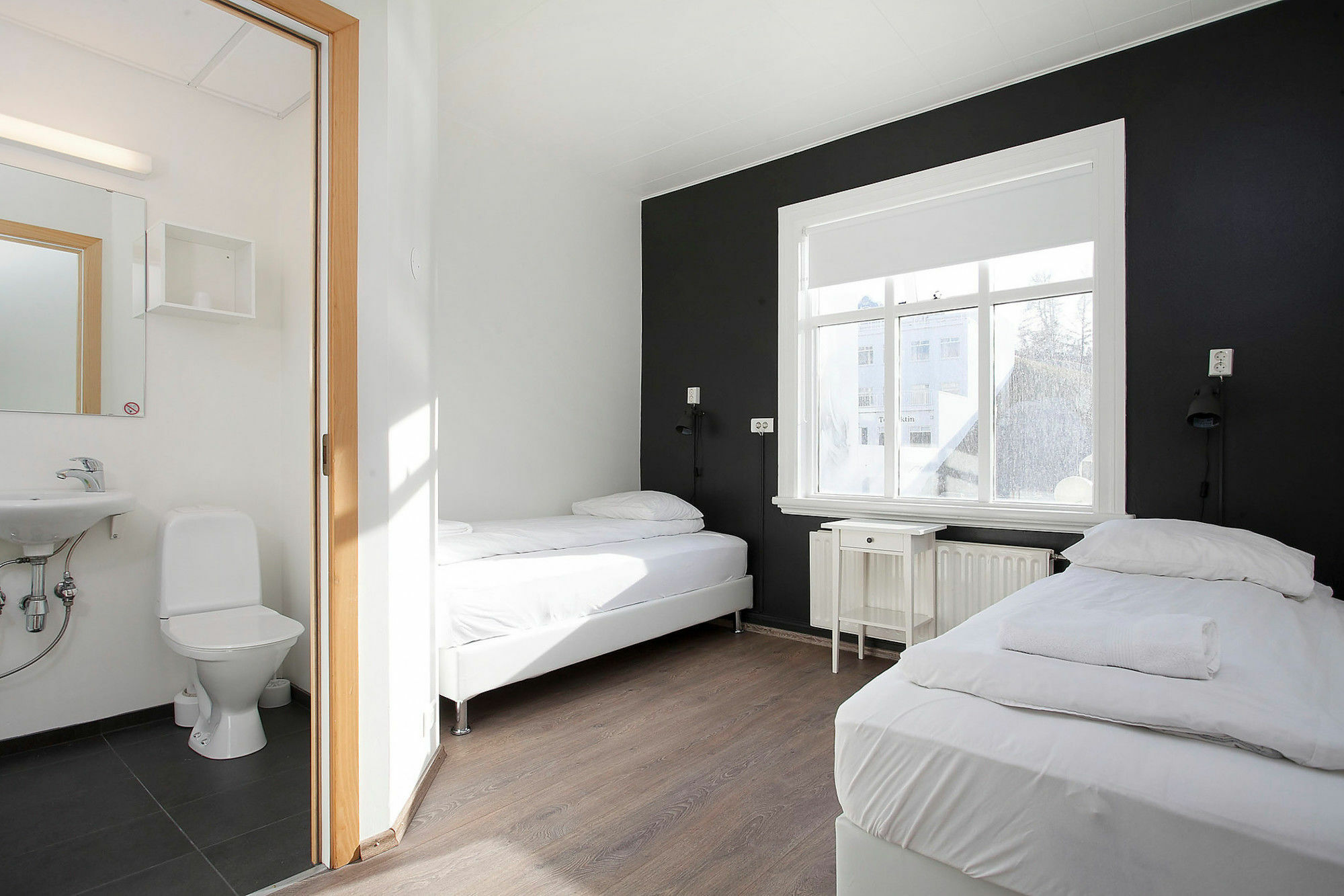 Apotek Guesthouse Акурейри Екстериор снимка