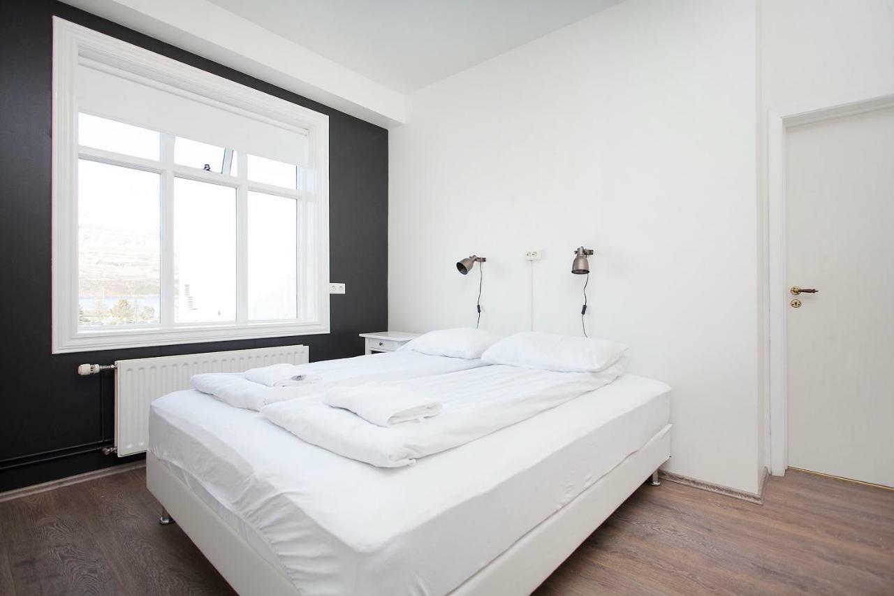 Apotek Guesthouse Акурейри Екстериор снимка