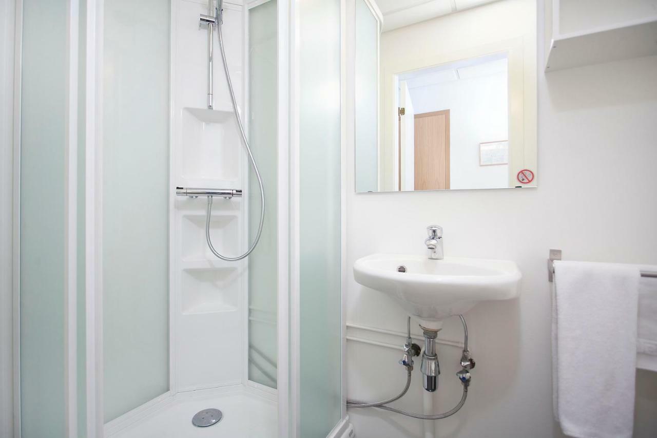 Apotek Guesthouse Акурейри Екстериор снимка