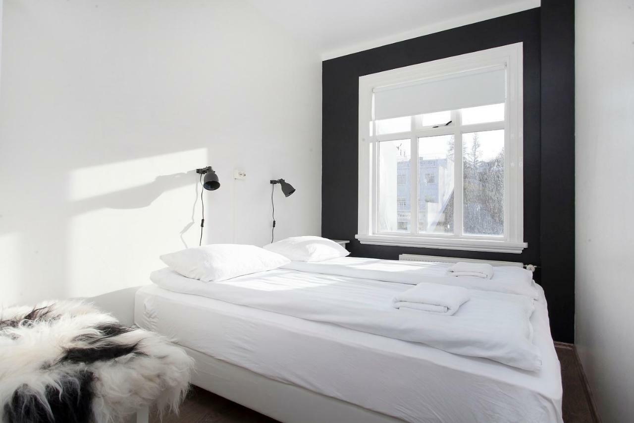 Apotek Guesthouse Акурейри Екстериор снимка