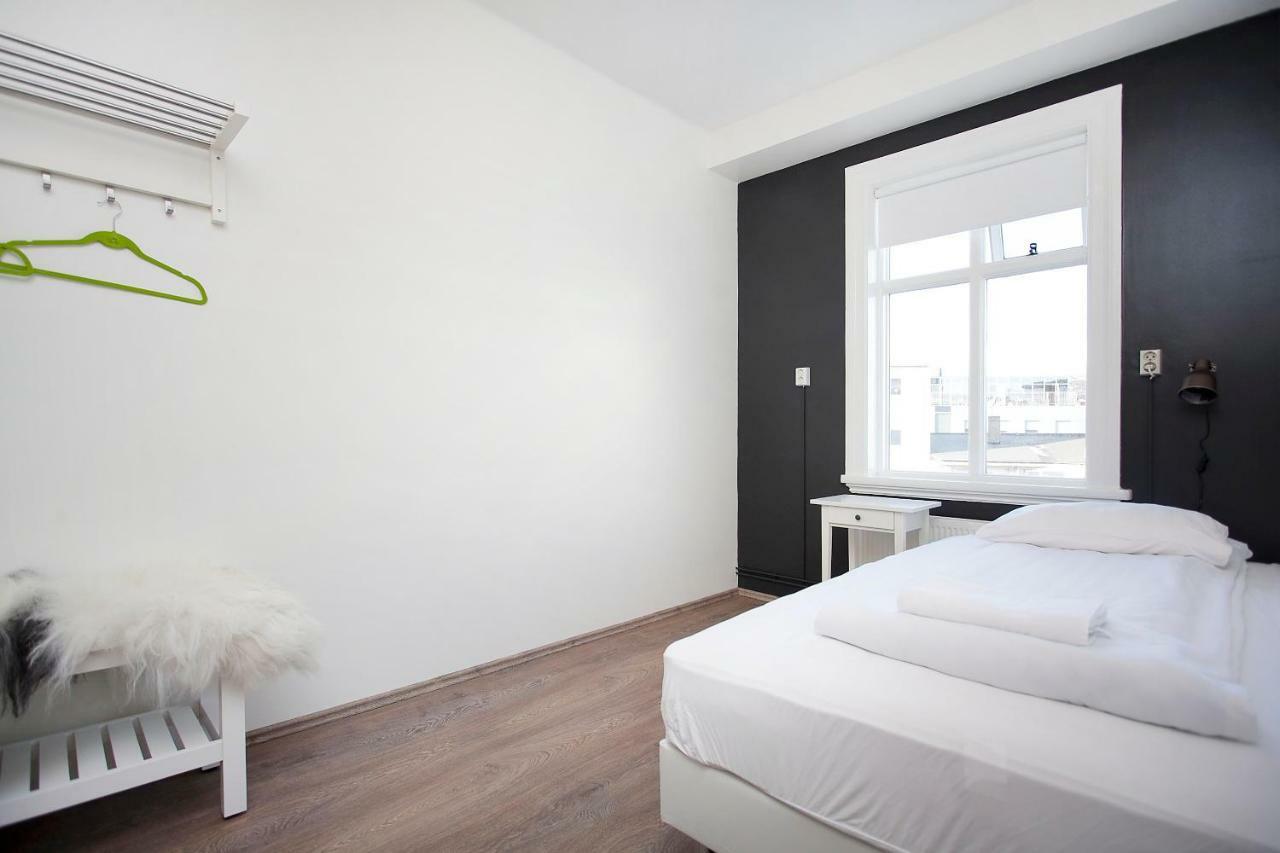 Apotek Guesthouse Акурейри Екстериор снимка